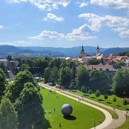 Loft Pri Parku, Air Conditioned, Free Private Parking Banska Bystrica