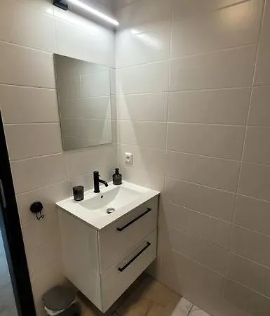 Loft Pri Parku, Air Conditioned, Free Private Parking * Besztercebánya