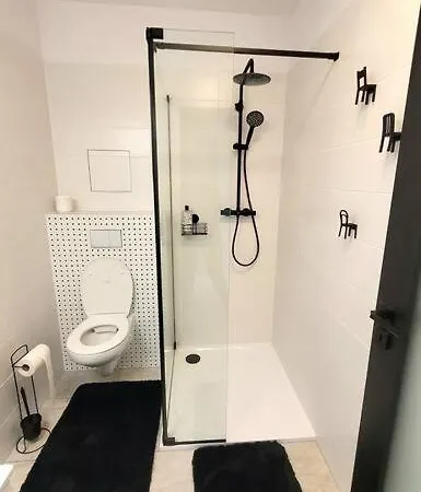 Loft Pri Parku, Air Conditioned, Free Private Parking Apartman Besztercebánya