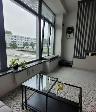 Appartement Loft Pri Parku, Air Conditioned, Free Private Parking Banská Bystrica